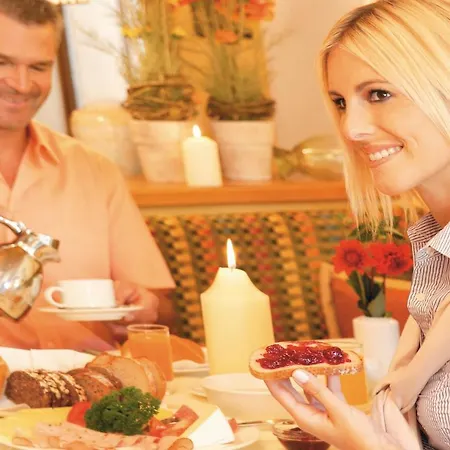 Sonnleiten Szálloda