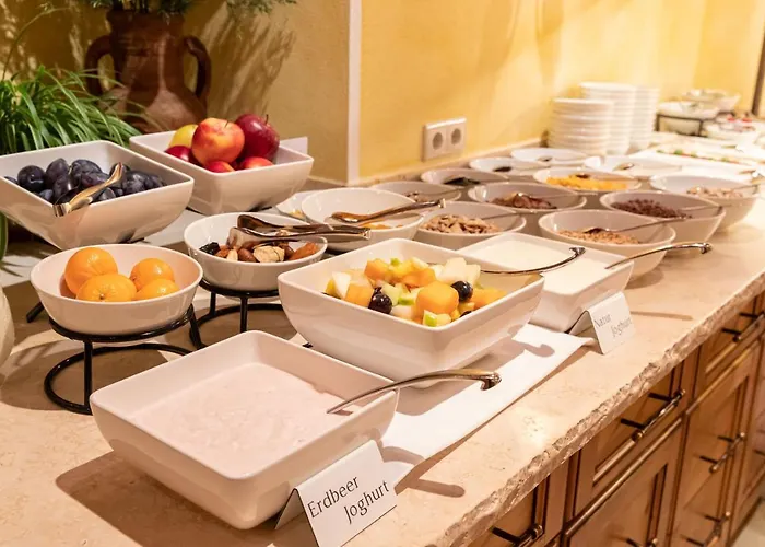 ペンション ゾンライテン トゥクス