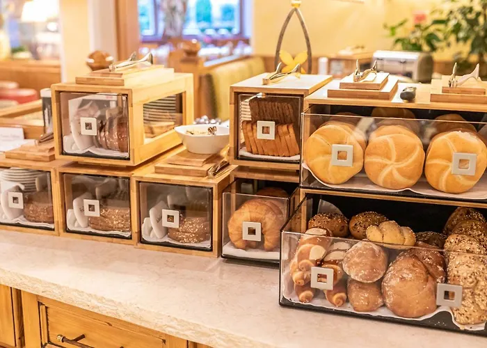 ホテル ペンション ゾンライテン 3*