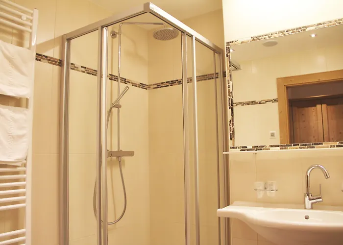 ペンション ゾンライテン 3*