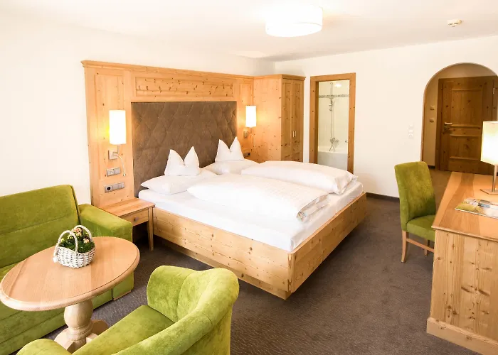 ホテル ペンション ゾンライテン