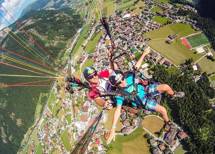 ペンション ゾンライテン トゥクス