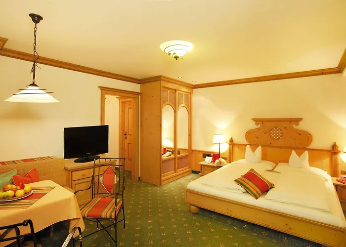 ペンション ゾンライテン トゥクス