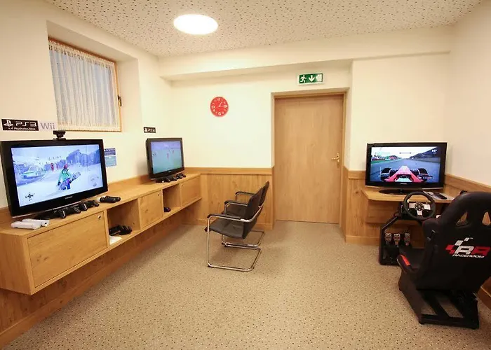 ペンション ゾンライテン 3*