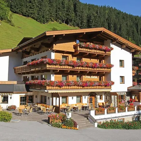 Hotel Sonnleiten Tux